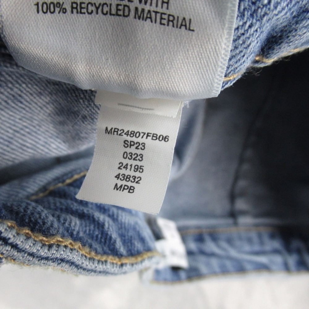 And Now This Womens High Rise Denim Bermuda Shorts Light Wash Raw Hem 27 MR24807 - Picture 10 of 12